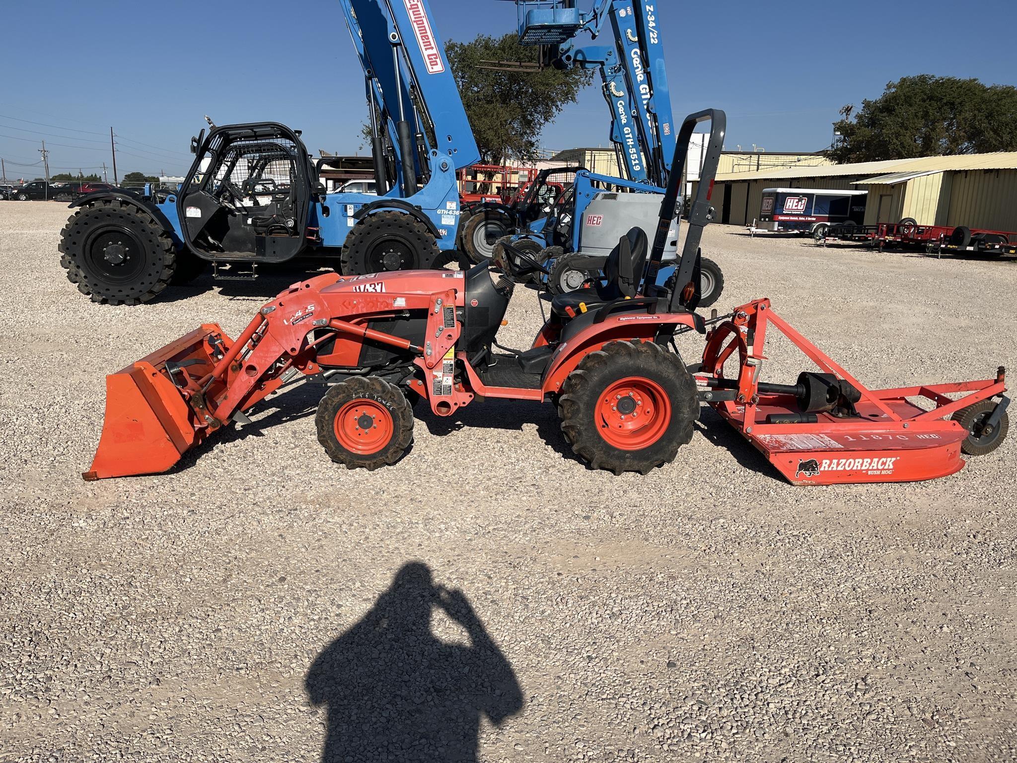 20.9 hp tractor kubota b2301 sales Lubbock TX, Where to buy 20.9 hp